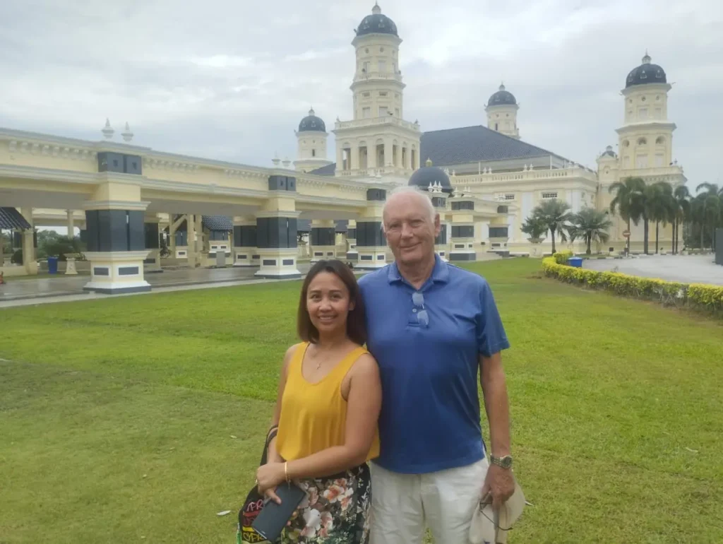 Previous Johor Bahru tour guests at Sultan Abu Bakar State Mosque